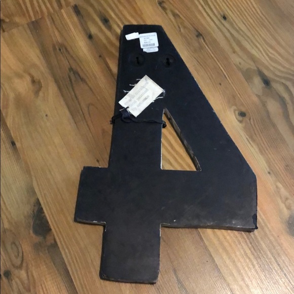 🆕 Anthropologie hand painted Swarm number 4 🆓🎁 - Picture 3 of 3